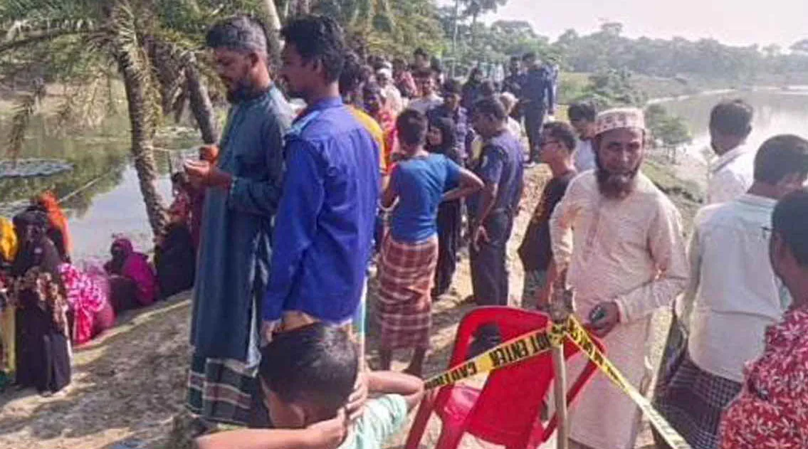  মহিপুরে বসত ঘরে মিলল স্বামী-স্ত্রীর মরদেহ